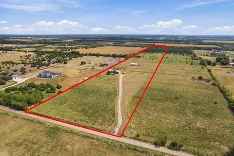 3520 County Road 1061, Greenville, TX 75401