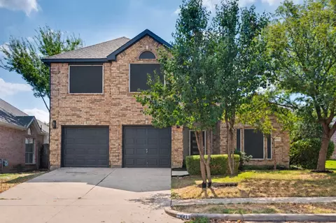 8211 Shoshoni Dr, Arlington, TX 76002