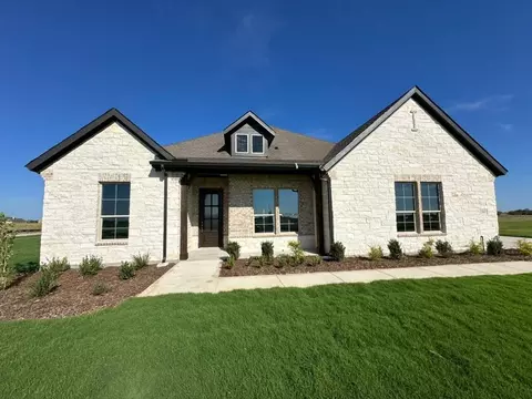 180 Aurora Ave, Valley View, TX 76272