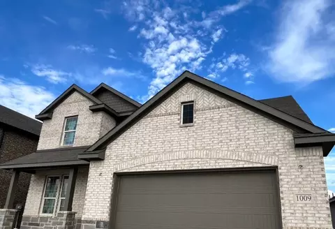 1009 Pecan Tree Ln, Fort Worth, TX 76108