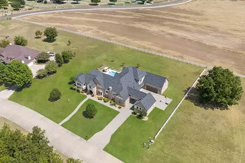View/Area - 1908 Morningside Ln, Oak Leaf, TX 75154 photo 4 of 4