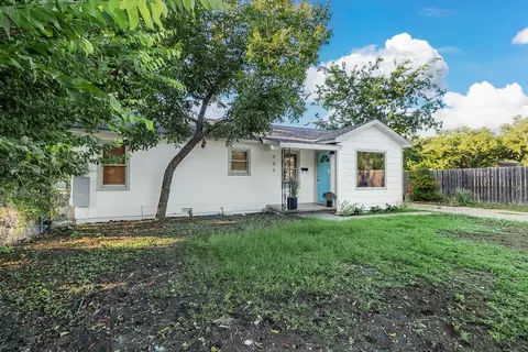 905 Jordan St, Brady, TX 76825