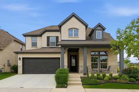 Exterior - 2017 Tremont Dr, Argyle, TX 76226 photo 3 of 7