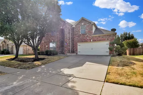 4404 Meadow Knoll Ln, Mansfield, TX 76063