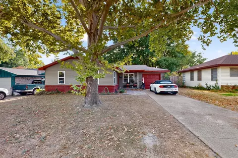551 Dawson Dr, Duncanville, TX 75116