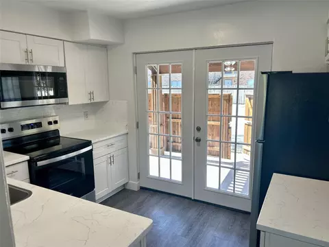 3616 Parkridge Dr #108, Dallas, TX 75234