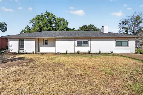 108 Rosedale Ave, Keene, TX 76059