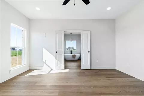 182 Evening Star, Mcgregor, TX 76657 photo 13