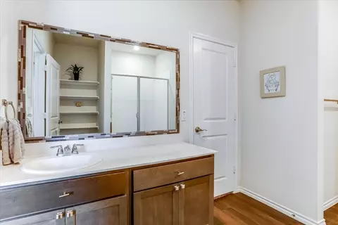 Bath - 220 Evers Way, Denton, TX 76207 photo 1 of 3