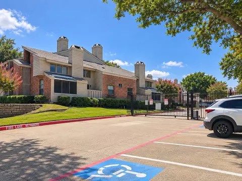 9600 Royal Ln #102, Dallas, TX 75243