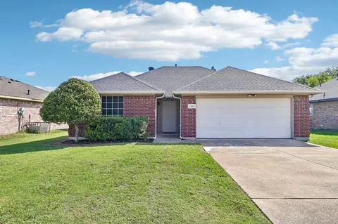 1504 Parrot Ct, Desoto, TX 75115