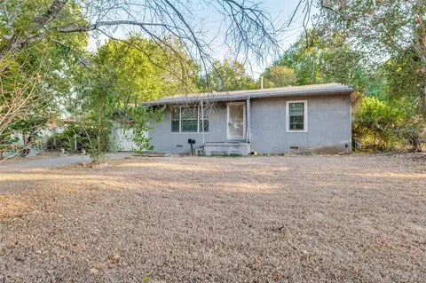 2860 56th St, Dallas, TX 75241