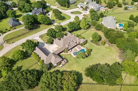 1850 Sawmill Dr, Lucas, TX 75002
