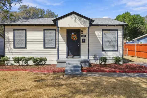605 NE 33rd St, Grand Prairie, TX 75050