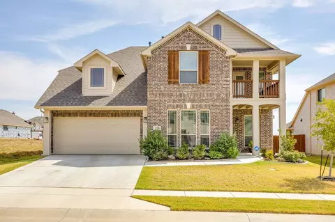 222 Shawnee Trl, Alvarado, TX 76009