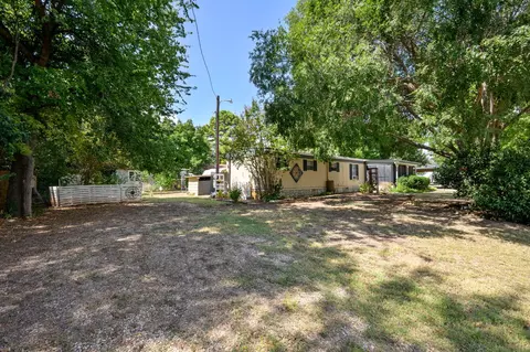 1709 E Apache Trl, Granbury, TX 76048 photo 31