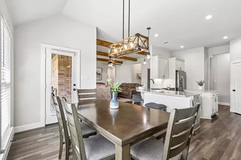 Dining - 10189 Kildee Trl, Sanger, TX 76266 photo 4 of 4