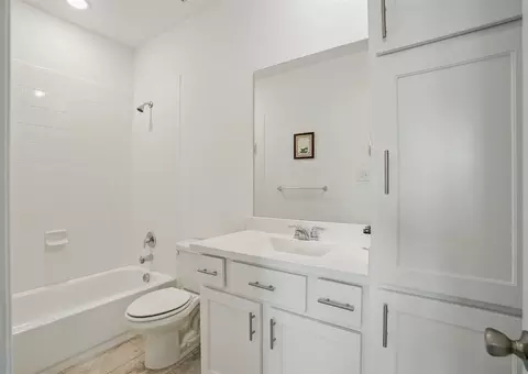 Bath - 9409 Excursion Dr, Oak Point, TX 75068 photo 5 of 6