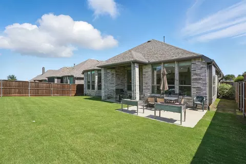 Exterior - 9409 Excursion Dr, Oak Point, TX 75068 photo 3 of 4