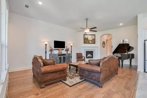 Living - 9409 Excursion Dr, Oak Point, TX 75068 photo 1 of 1