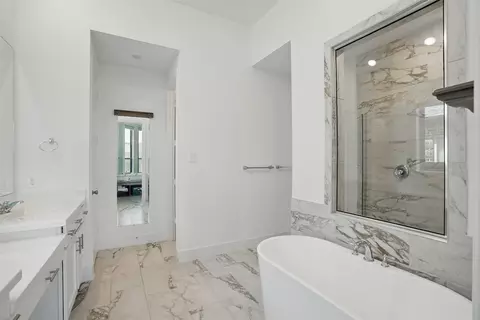 Bath - 9409 Excursion Dr, Oak Point, TX 75068 photo 3 of 6