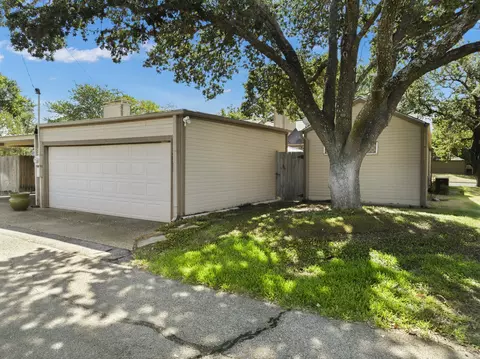 Exterior - 3311 Chimney Place Dr, Waco, TX 76708 photo 7 of 10