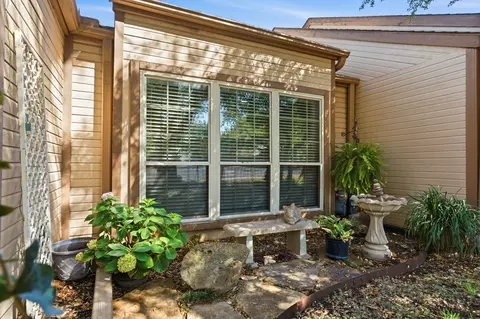 Exterior - 3311 Chimney Place Dr, Waco, TX 76708 photo 3 of 10
