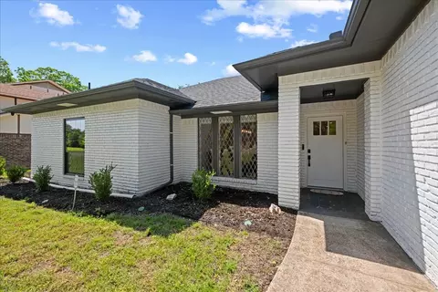5856 Winding Woods Trl, Dallas, TX 75227