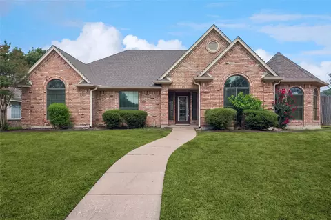115 Indian Hills Dr, Waxahachie, TX 75165