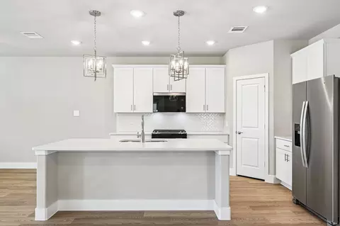 2708 Teton St, Corinth, TX 76210