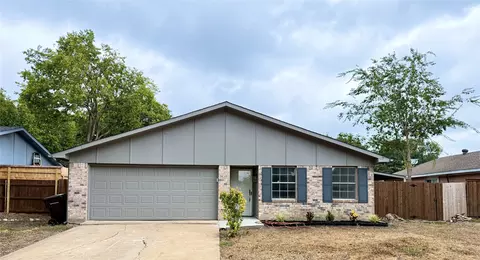 1117 Pioneer Ln, Plano, TX 75023