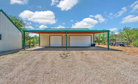 Exterior - 2207 Talbert Ranch Rd, China Spring, TX 76633 photo 2 of 6