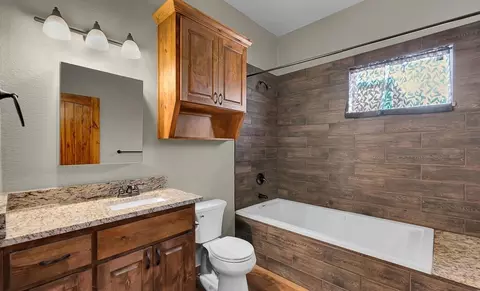 Bath - 2207 Talbert Ranch Rd, China Spring, TX 76633 photo 4 of 4