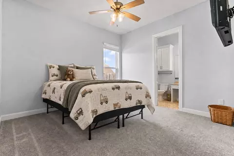 Bedroom - 209 Devonshire St, Mount Pleasant, TX 75455 photo 2 of 3