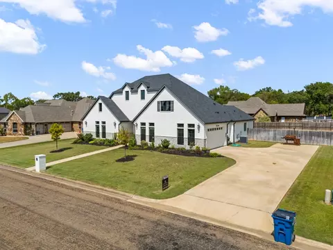 View/Area - 209 Devonshire St, Mount Pleasant, TX 75455 photo 1 of 5