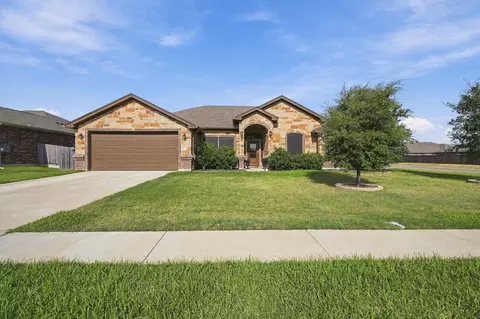 Exterior - 400 Juniper Dr, Troy, TX 76579 photo 5 of 5