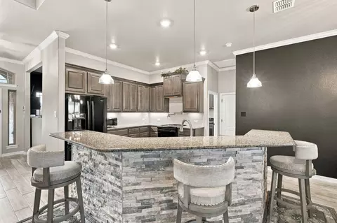 Kitchen - 400 Juniper Dr, Troy, TX 76579 photo 1 of 2