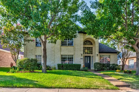 2708 Carmel Dr, Carrollton, TX 75006