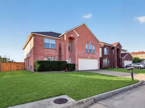 4721 Sleepy Ridge Cir, Fort Worth, TX 76133