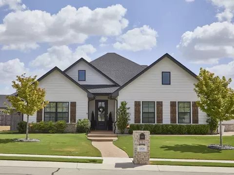 10124 Charmwood Dr, Waco, TX 76712
