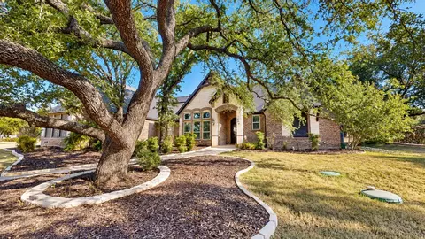 1729 Bent Tree Ct, Granbury, TX 76049