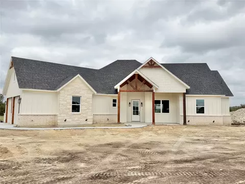 2009 Collin St, Weatherford, TX 76085