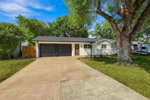 7713 Noreast Dr, North Richland Hills, TX 76180
