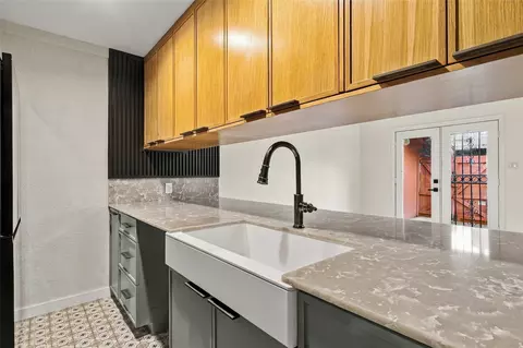 7125 Fair Oaks Ave #12, Dallas, TX 75231