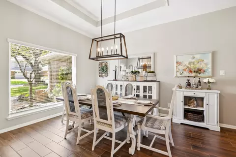 Dining - 524 Post Oak Rd, Grapevine, TX 76051 photo 1 of 2