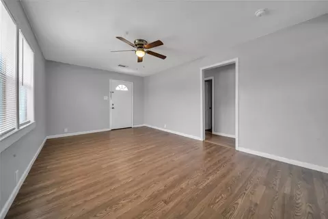 Living - 901 Johnson St, Terrell, TX 75160 photo 3 of 3