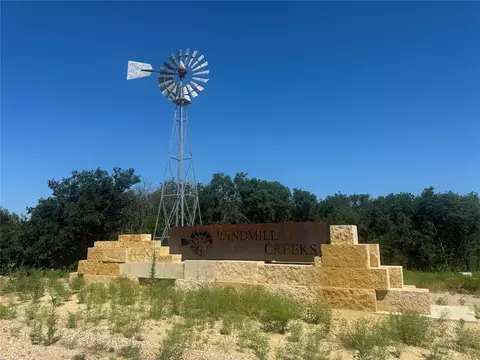 205 Tankhouse Ter, Weatherford, TX 76085