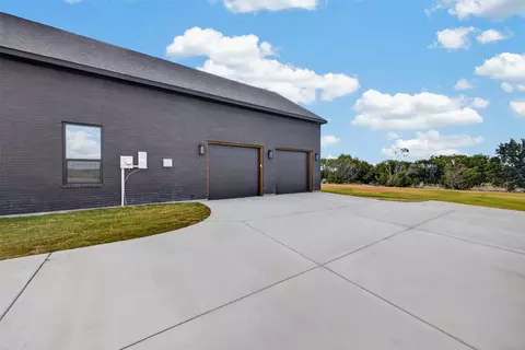 Exterior - 1091 Barton Ranch Rd, Nemo, TX 76070 photo 2 of 4