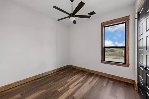Bedroom - 1091 Barton Ranch Rd, Nemo, TX 76070 photo 7 of 8