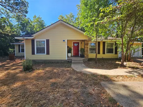1312 W Park Row Dr, Arlington, TX 76013
